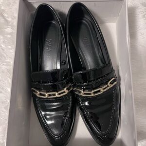 Zara Women’s Patent Chain Loafer Shoes Black Size 38